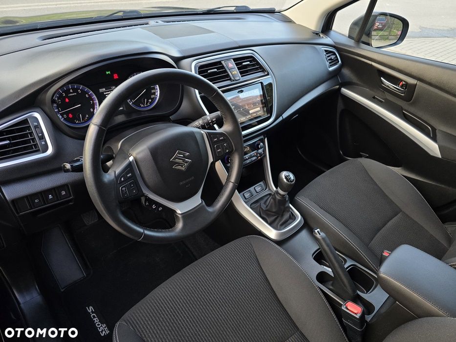 Suzuki SX4 S-Cross - 30