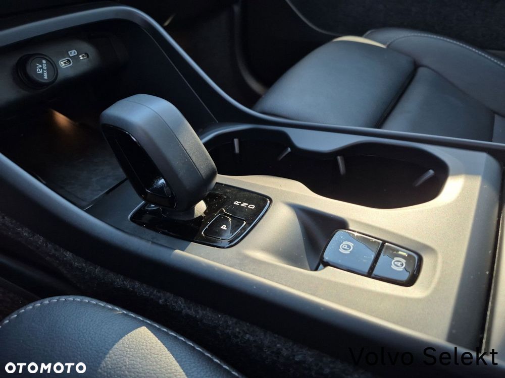 Volvo XC 40 - 21