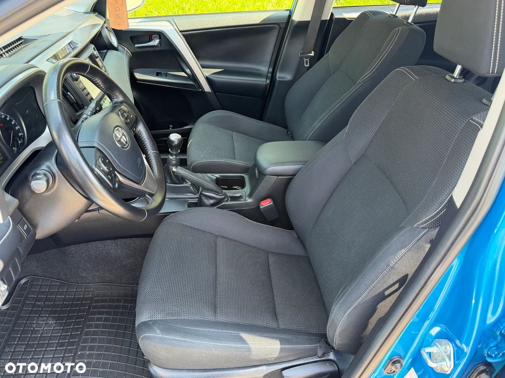 Toyota RAV4 2.0 D-4D Prestige 4x2 - 11