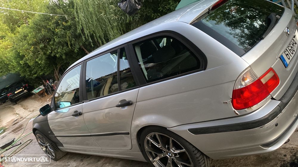 BMW 320 d Touring - 4