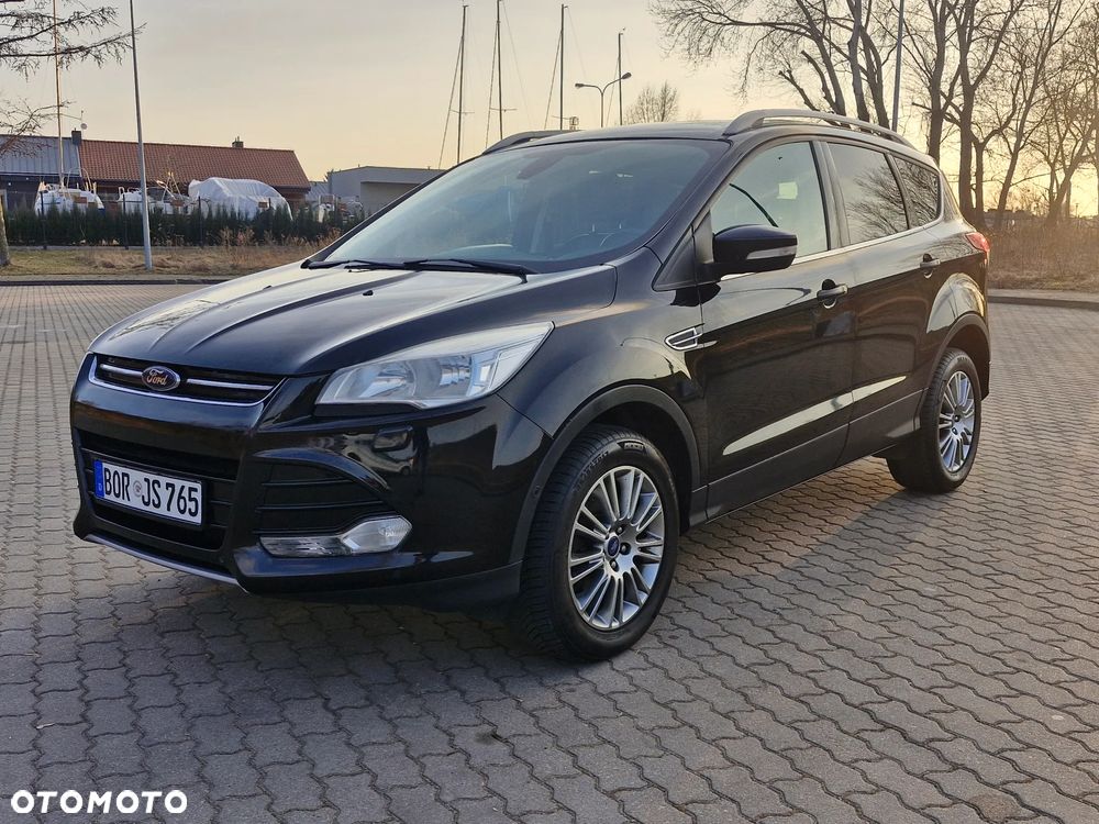 Ford Kuga 2.0 TDCi 4x4 Titanium - 4