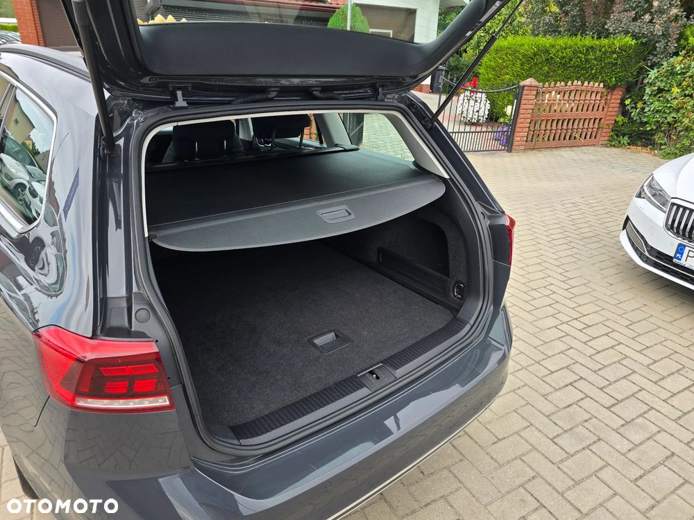Volkswagen Passat Variant - 19