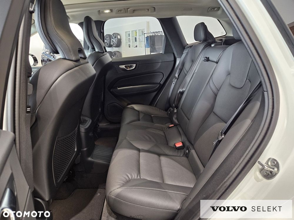 Volvo XC 60 - 28