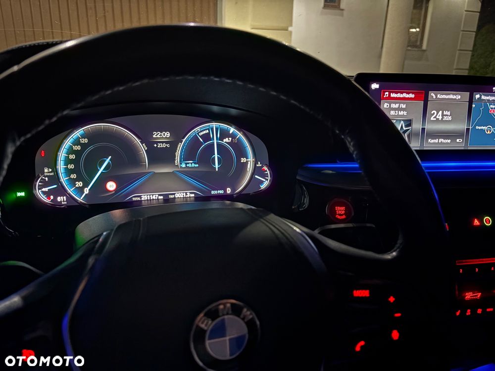 BMW Seria 5 520d Luxury Line - 28