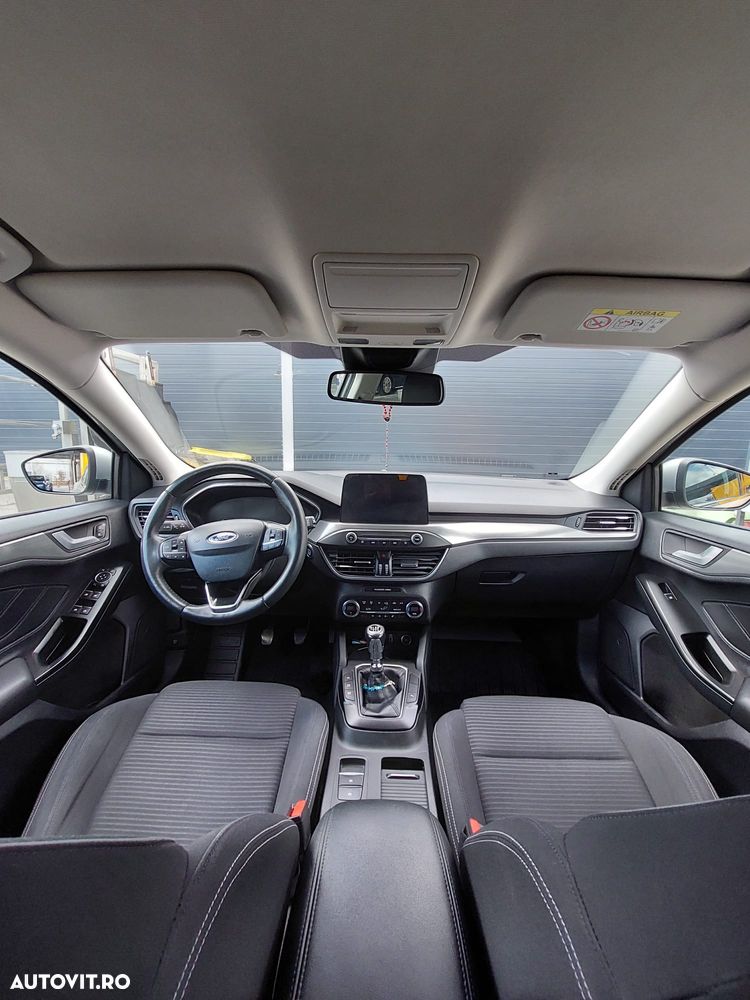 Ford Focus 1.5 EcoBlue Connected - 2