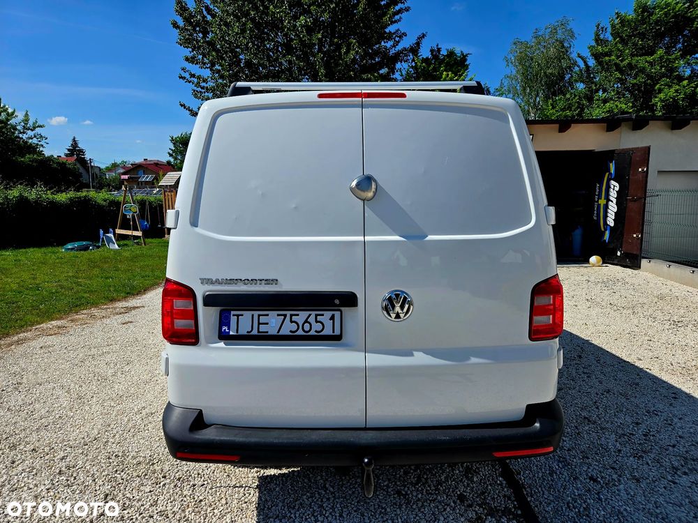 Volkswagen Transporter - 12