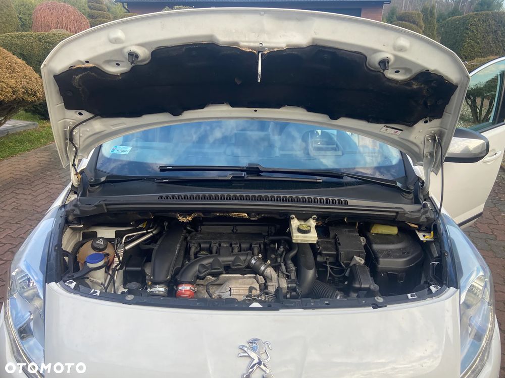 Peugeot 3008 155 THP Premium - 16