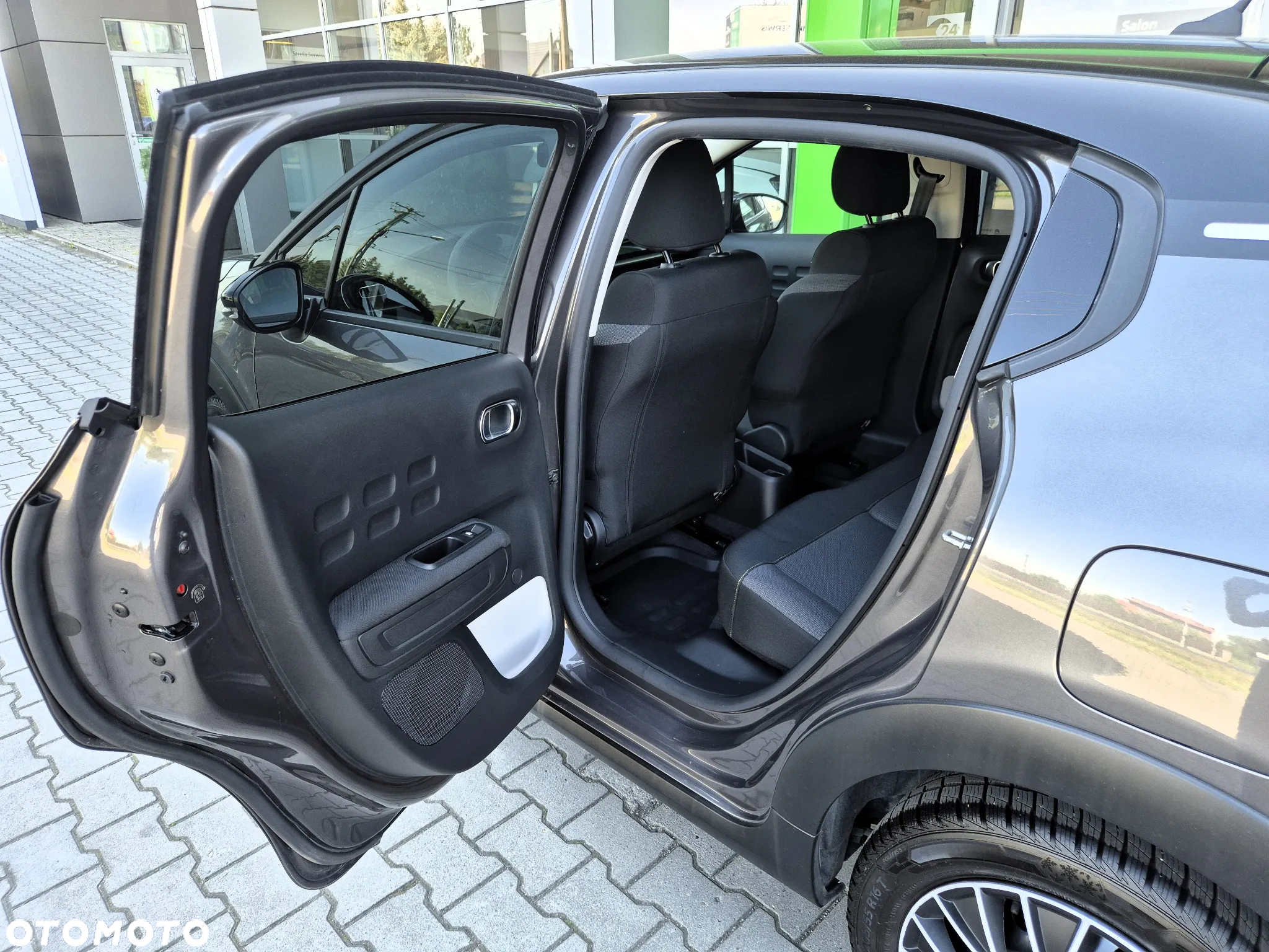 Citroën C3 1.2 PureTech Shine EAT6 - 15