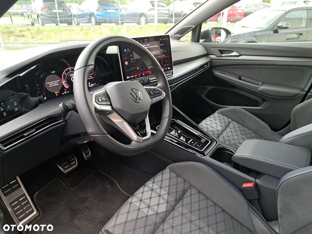 Volkswagen Golf Variant - 19