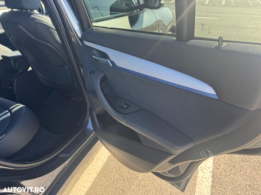 BMW X1 xDrive20d AT - 6