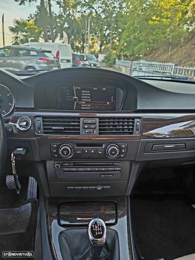 BMW 320 d M Sport Edition - 8