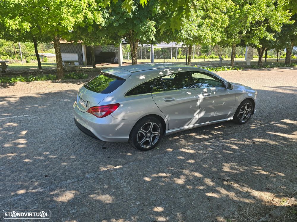 Mercedes-Benz CLA 180 d Shooting Brake - 6