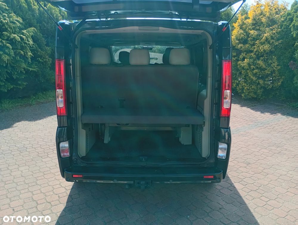 Opel Vivaro - 18