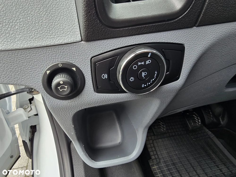 Ford TRANSIT - 39