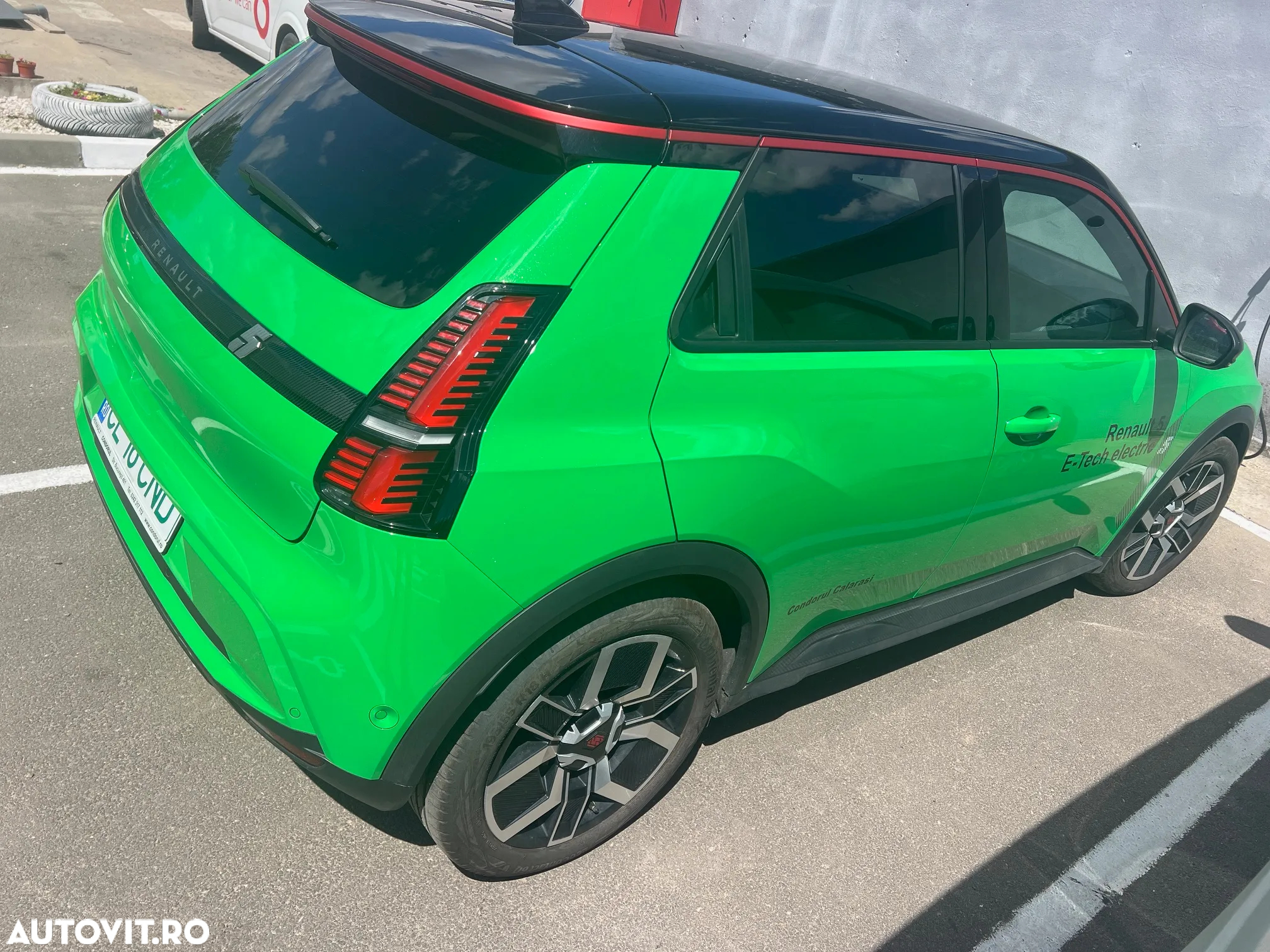 Renault 5 R E-Tech 52 kWh Techno - 3