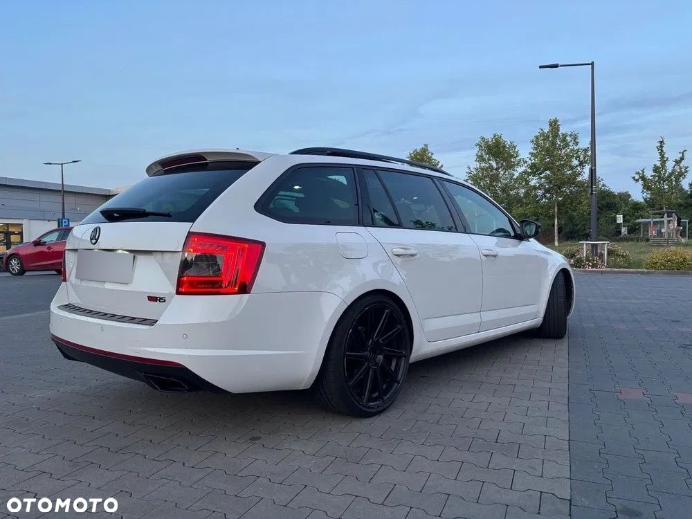 Skoda Octavia 2.0 TDI 4x4 RS DSG - 4