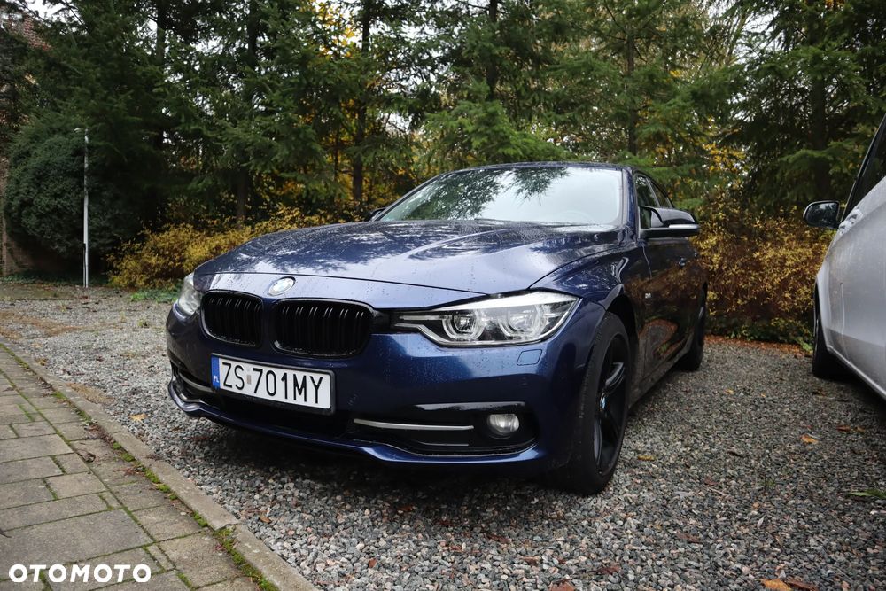 BMW Seria 3 318i Sport Line - 1