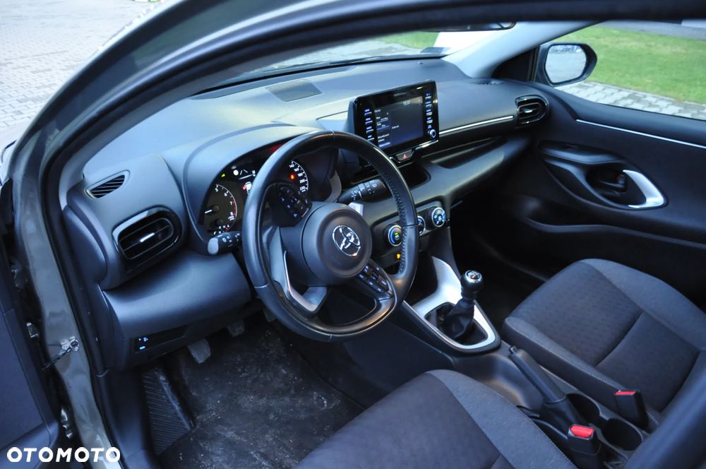 Toyota Yaris 1.5 Comfort - 18