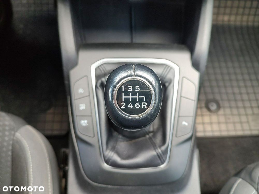 Ford Focus 1.0 EcoBoost Trend Edition Business - 19