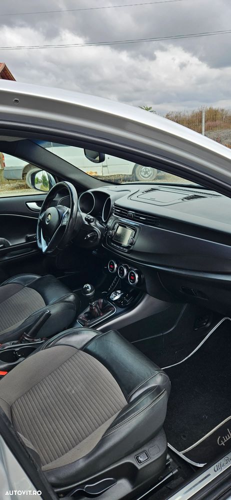 Alfa Romeo Giulietta 2.0 JTDM 16V Business - 4