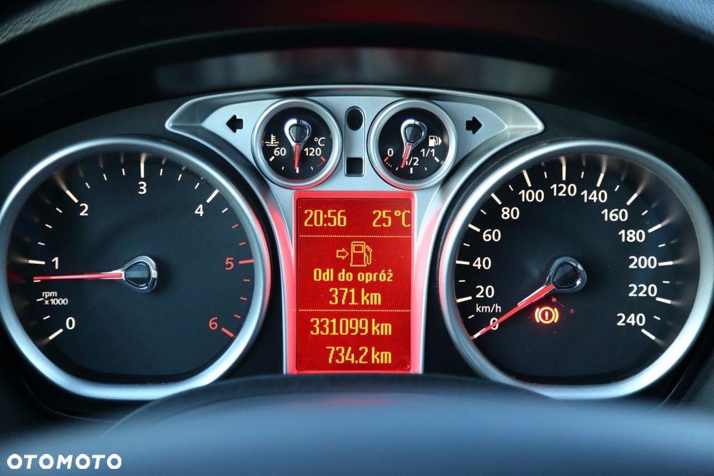Ford Kuga - 6