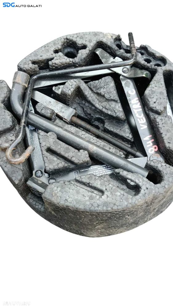 Kit Trusa Spuma Cric Cheie Roti Carlig Remorcare Opel Vectra C 2002 - 2008 [M8650] - 2