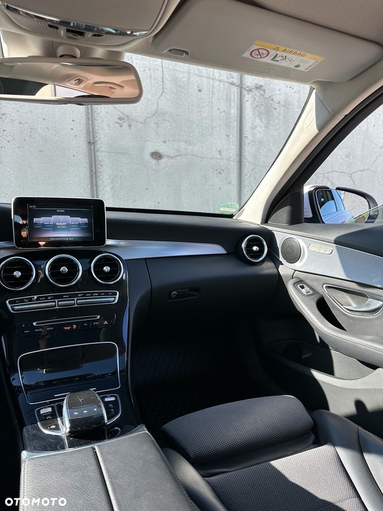 Mercedes-Benz Klasa C 200 9G-TRONIC Avantgarde - 33