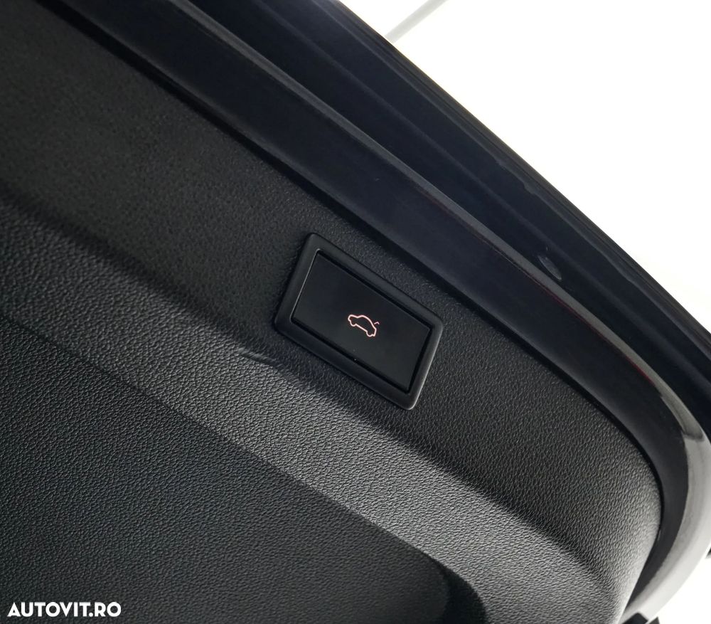 Skoda Superb Combi 1.6 TDI DSG Style - 24