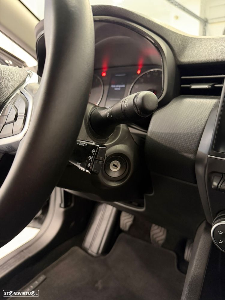 Renault Clio TCe 90 EQUILIBRE - 23