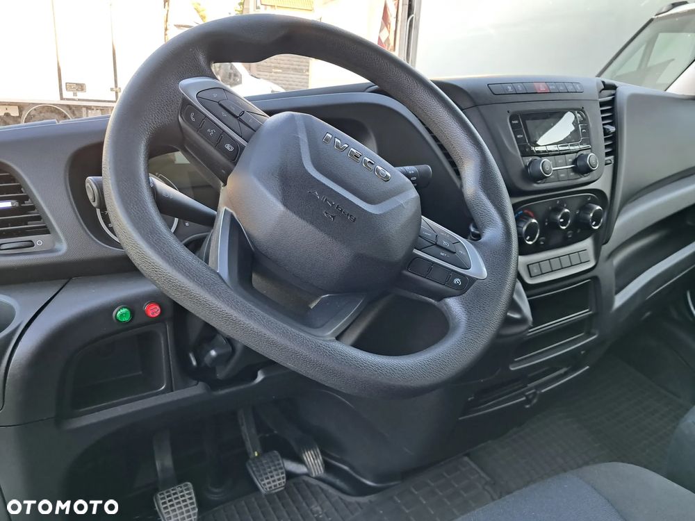 Iveco 50C16  KONTENER+WINDA 1TONA SALON POLSKA 8-palet - 19
