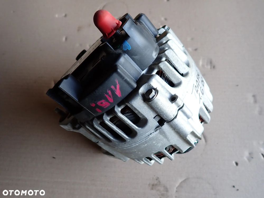 Trafic 3 VivaroB Talento NV300 1.6 DCI Alternator - 3