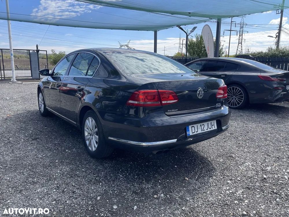 Volkswagen Passat 2.0 TDI BlueMotion Tehnology DSG Trendline - 6