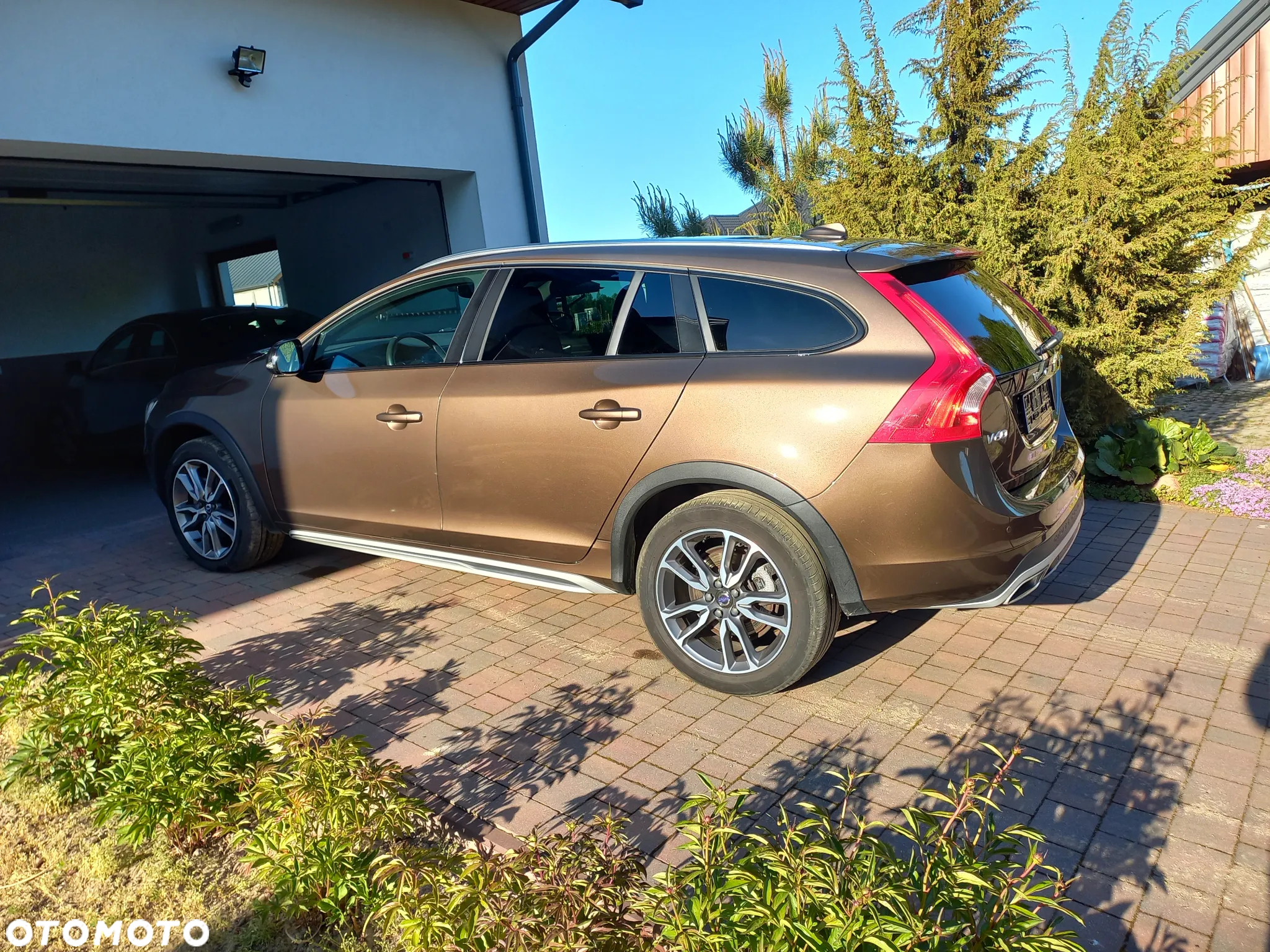 Volvo V60 Cross Country D3 Drive-E Momentum - 10
