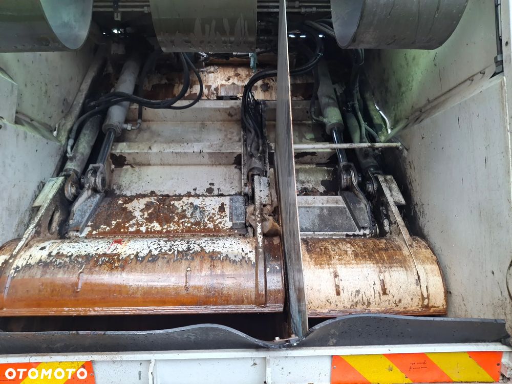 Iveco Stralis 360 Euro 6 Śmieciarka Dwukomorowa FAUN SL5 TR2L 2015 Rok Segregacja Odpady 3 Osie Tył Na Poduszkach - 3