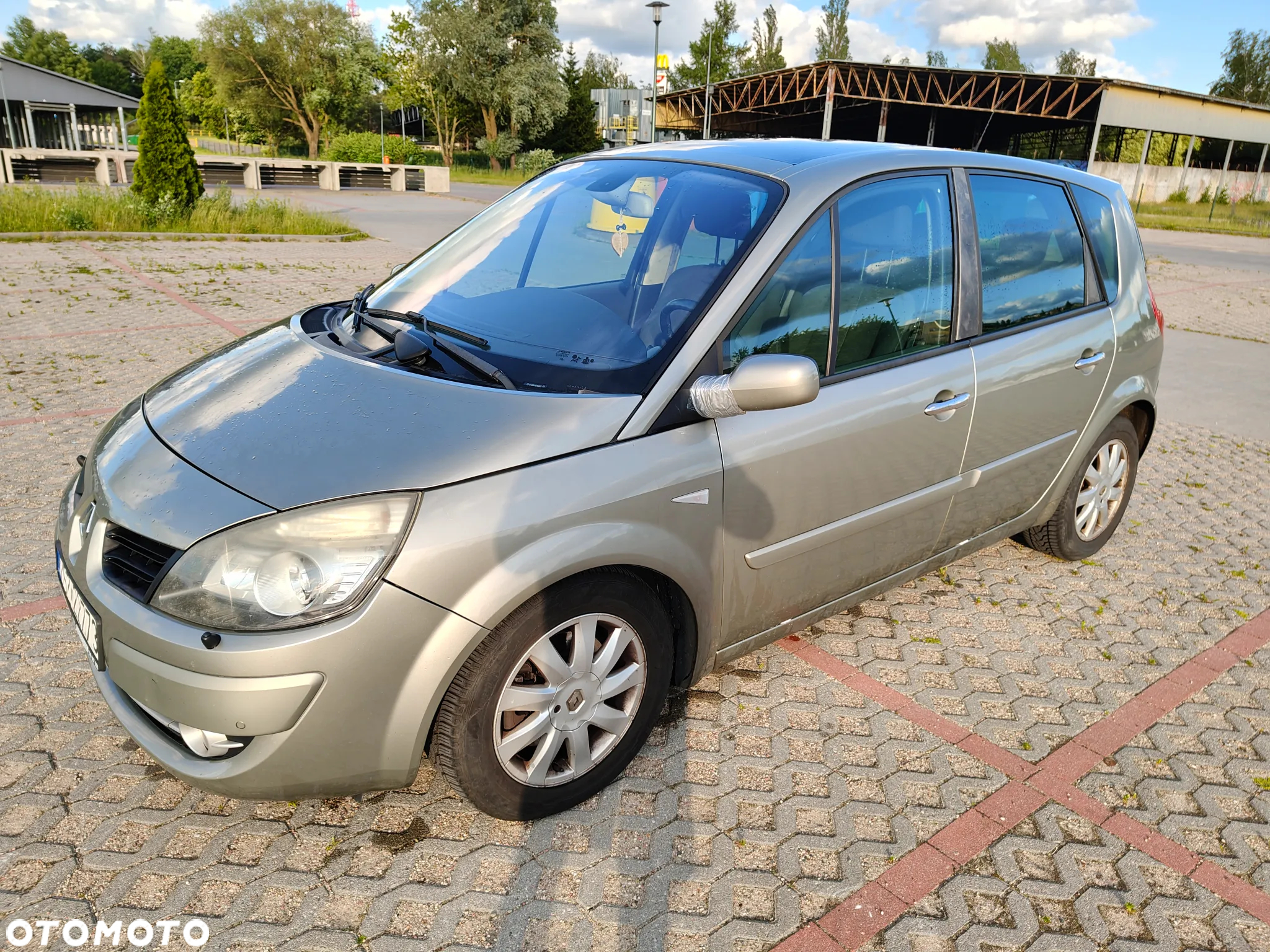 Renault Scenic 2.0 dCi Expression - 3