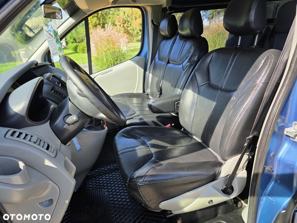 Opel Vivaro - 21