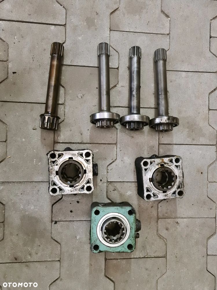 Przystawka odbioru mocy PTO + wałek skrzynia ZF RENAULT DAF MAN IVECO VOLVO - 1