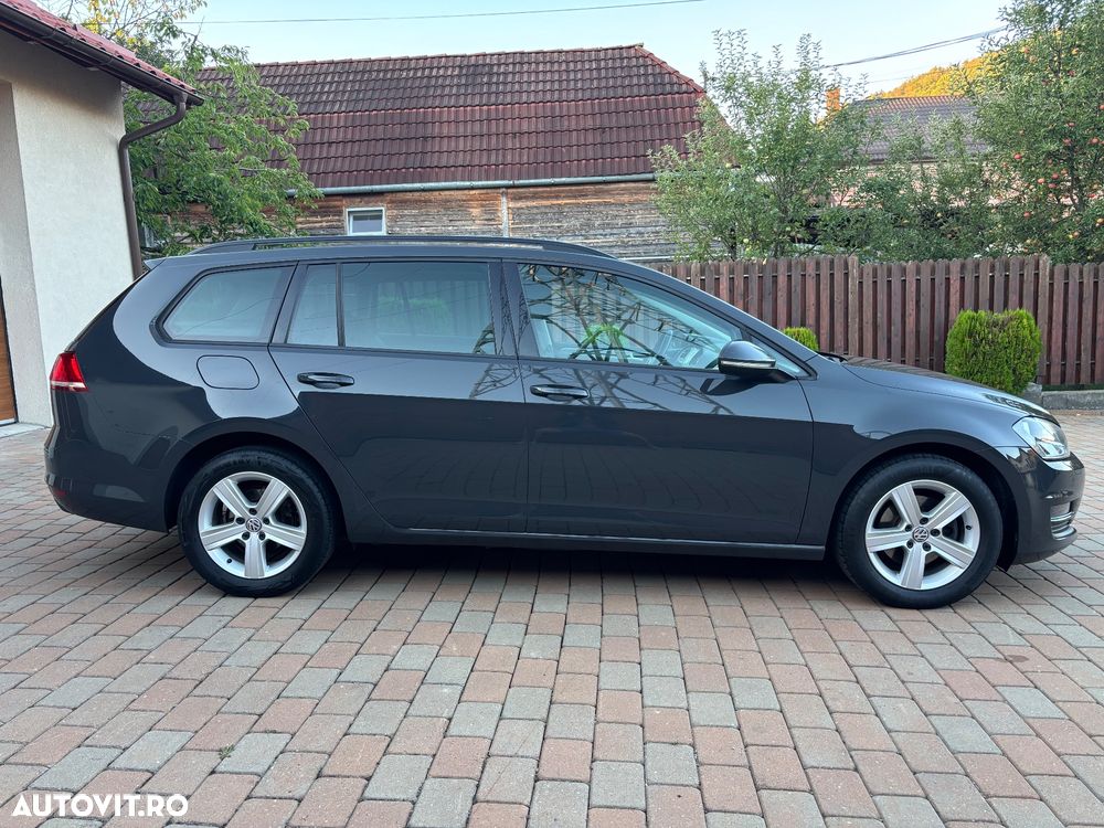 Volkswagen Golf 1.6 TDI BlueMotion Comfortline - 5