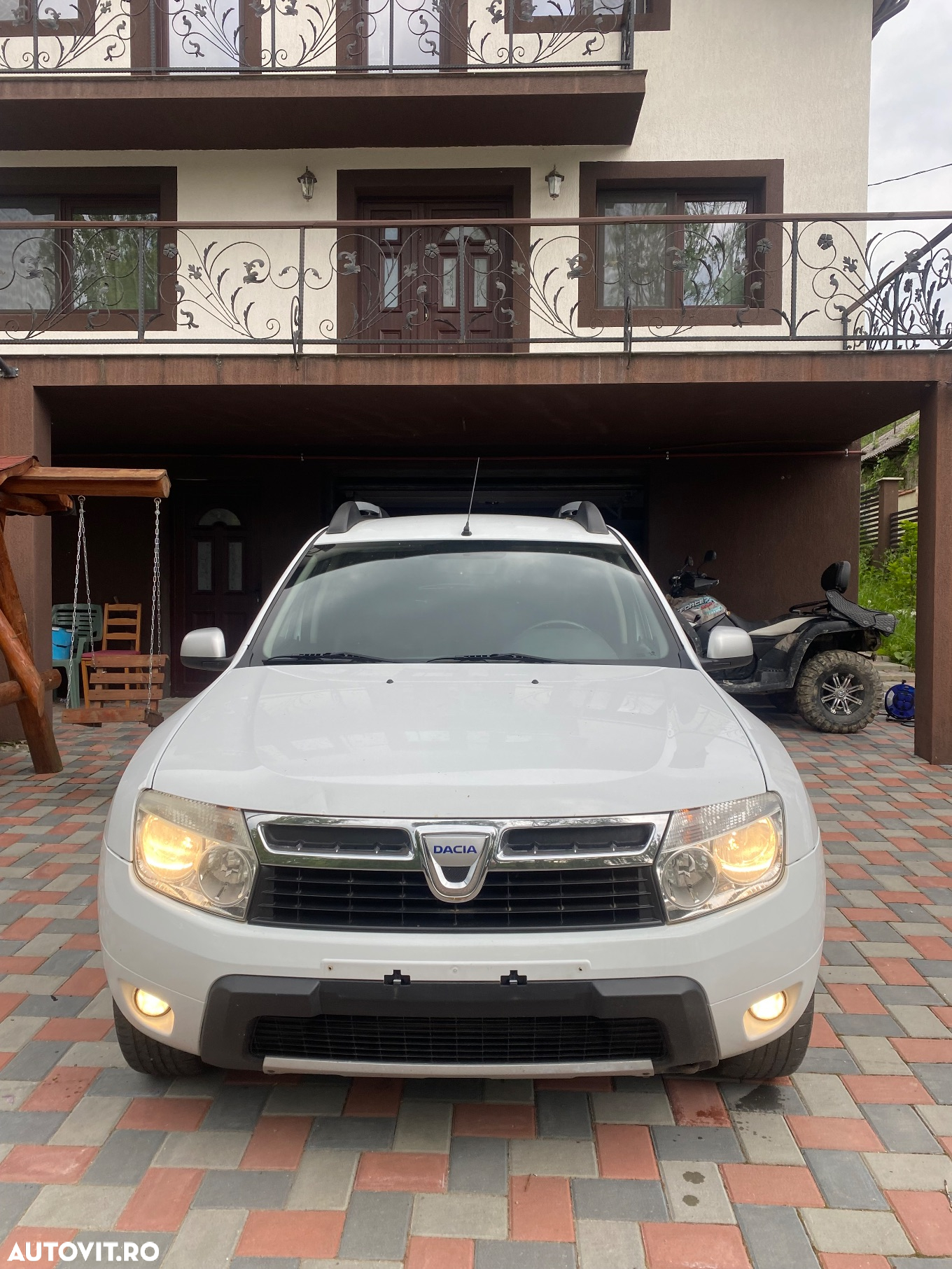 Dacia Duster 1.5 dCi 4x2 Laureate - 2