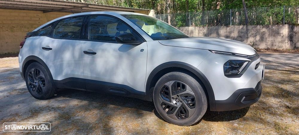 Citroën e-C4 136 YOU - 3