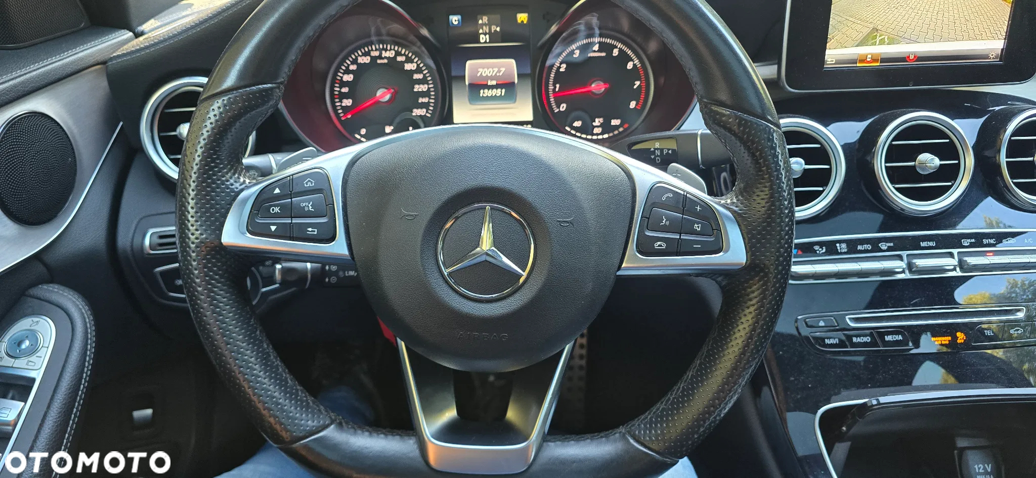 Mercedes-Benz Klasa C 200 4-Matic 9G-TRONIC - 7