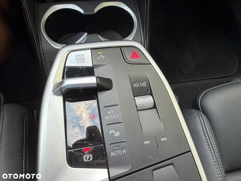 BMW X1 sDrive18i xLine - 21