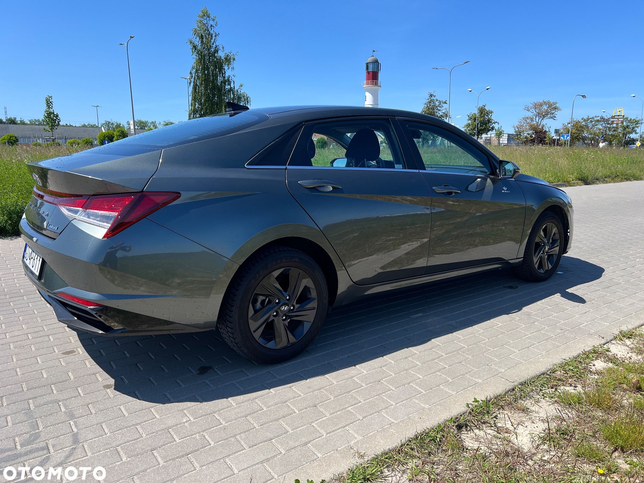 Hyundai Elantra 1.6 Modern - 1