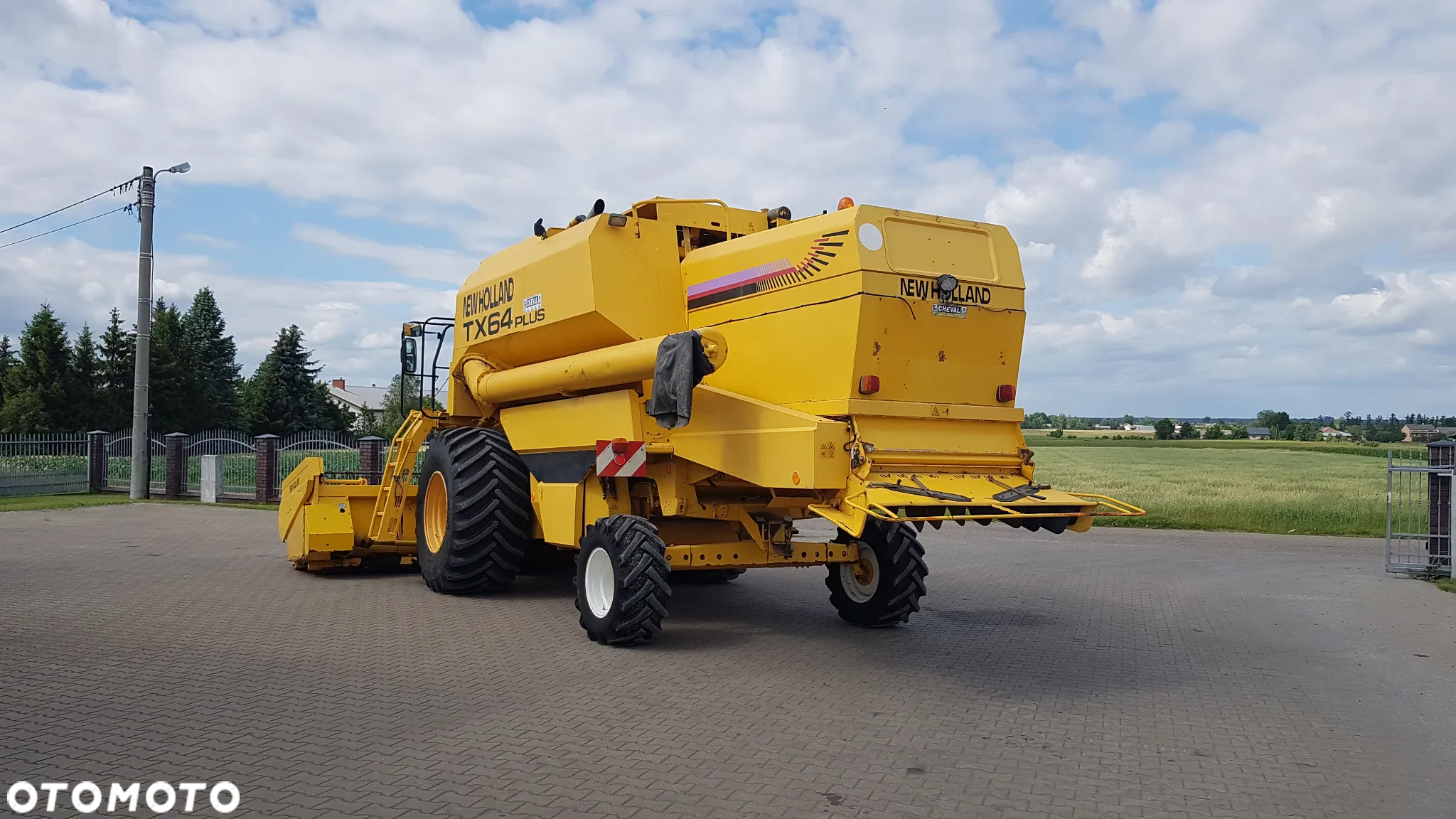 New Holland TX 64 PLUS 2001R - 9