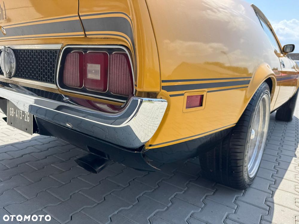 Ford Mustang - 33