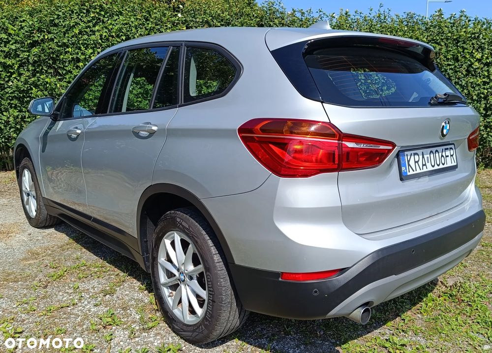 BMW X1 sDrive16d Sport Line - 3