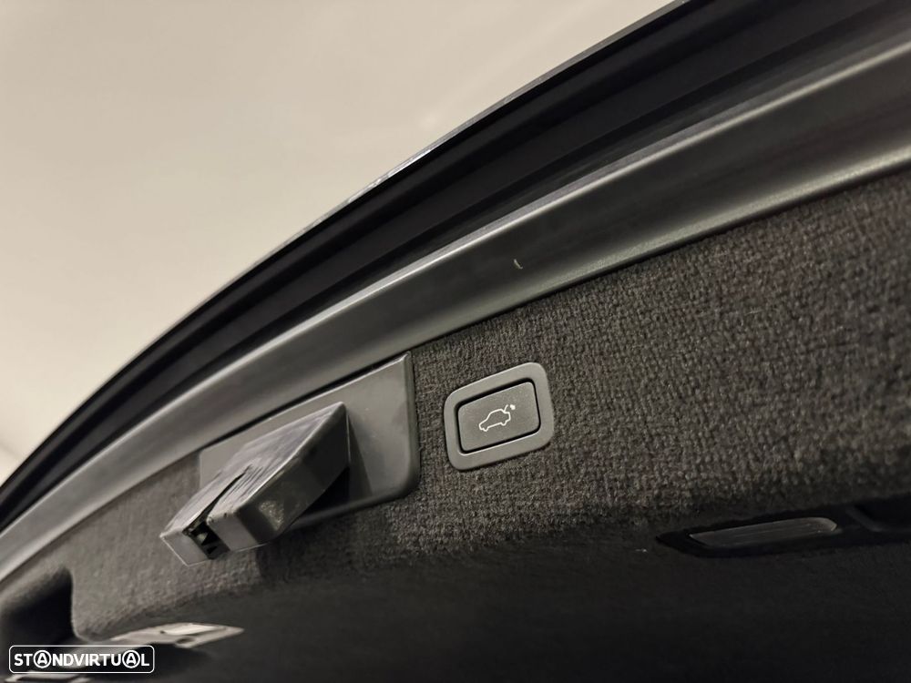 Jaguar XF Sportbrake 2.2 D Premium Luxury - 54