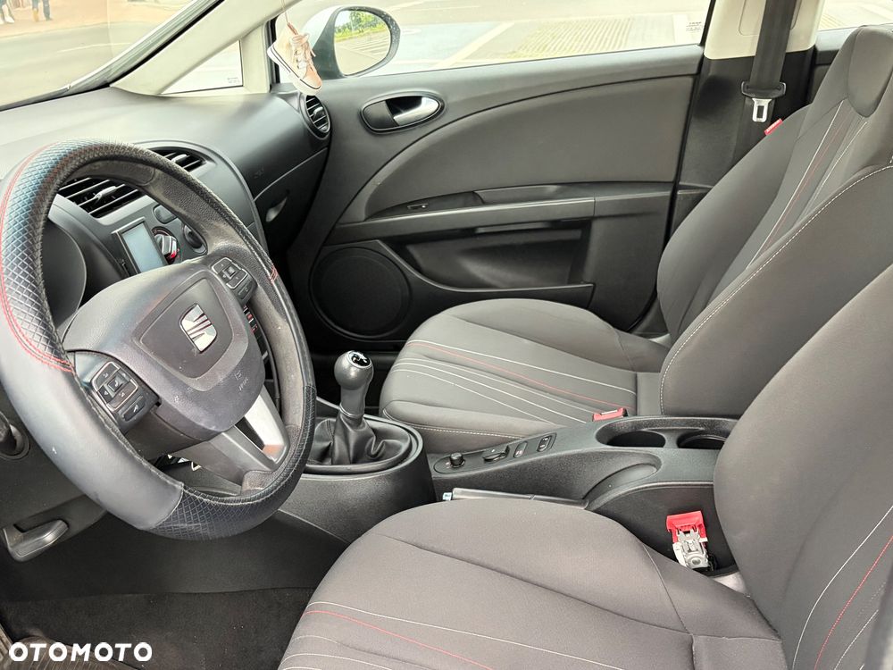 Seat Leon 1.6 TDI DPF Style - 13