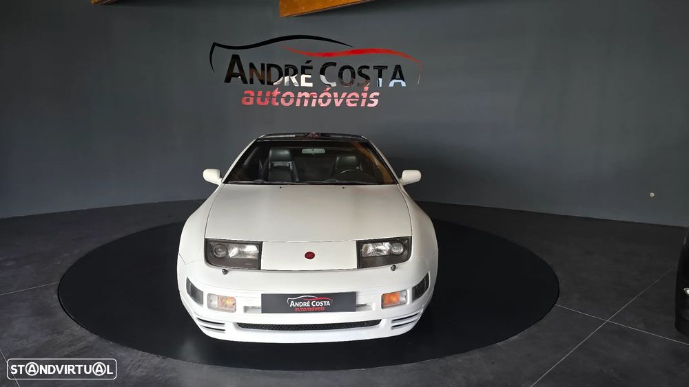 Nissan 300 ZX Biturbo - 15