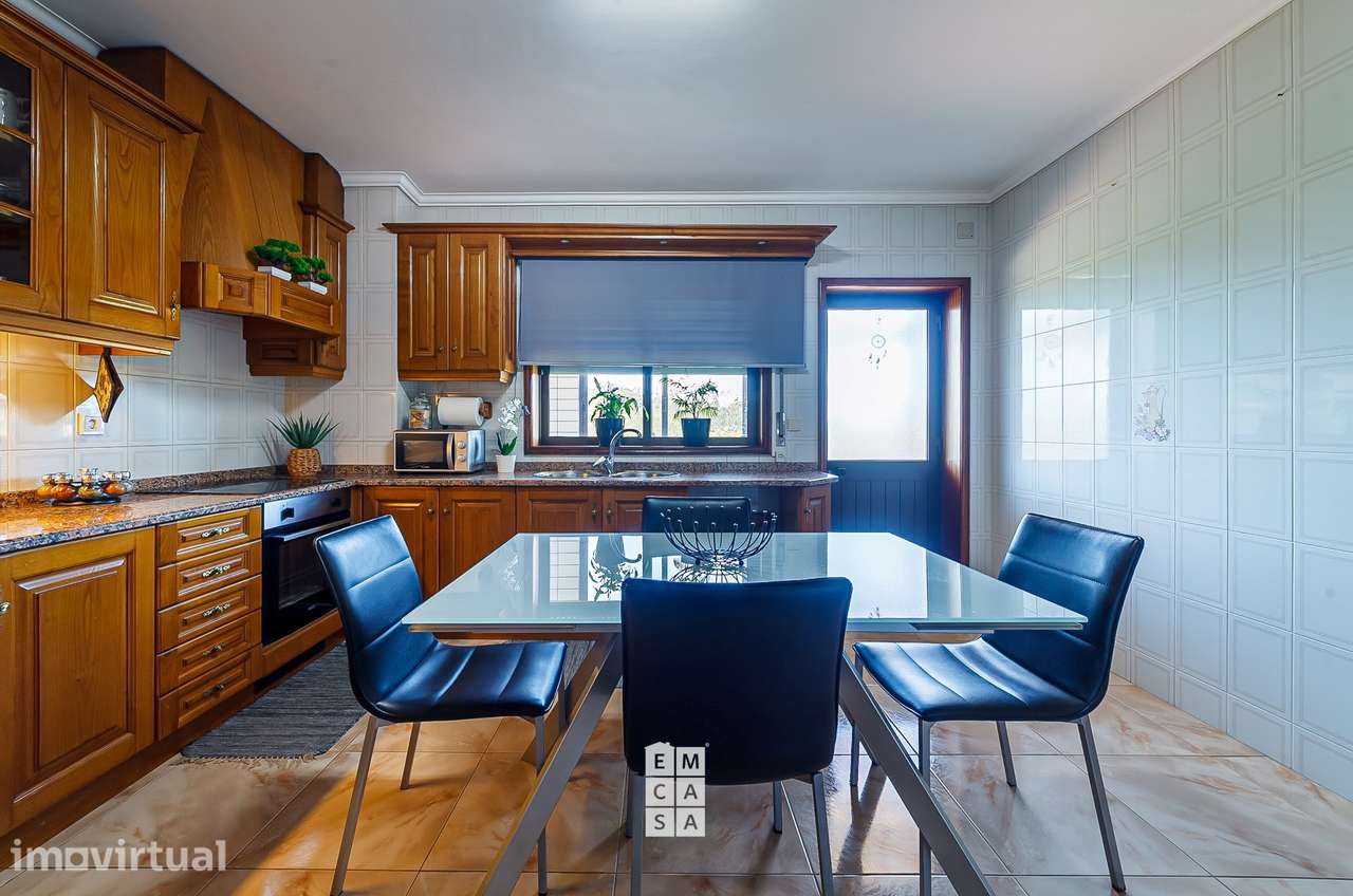 Apartamento T3 Venda em Oliveira de Azeméis, Santiago de Riba-Ul, Ul, - Grande imagem: 5/60